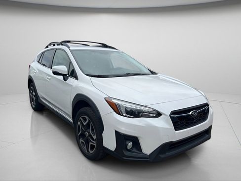Used 2018 Subaru Crosstrek 2.0i Limited AWD/4WD image 2