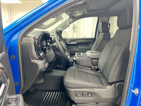 New 2026 Chevrolet Silverado 1500 LT image 19