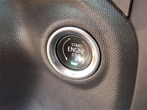 Used 2021 GMC Sierra 1500 AT4 w/ Technology Package image 20