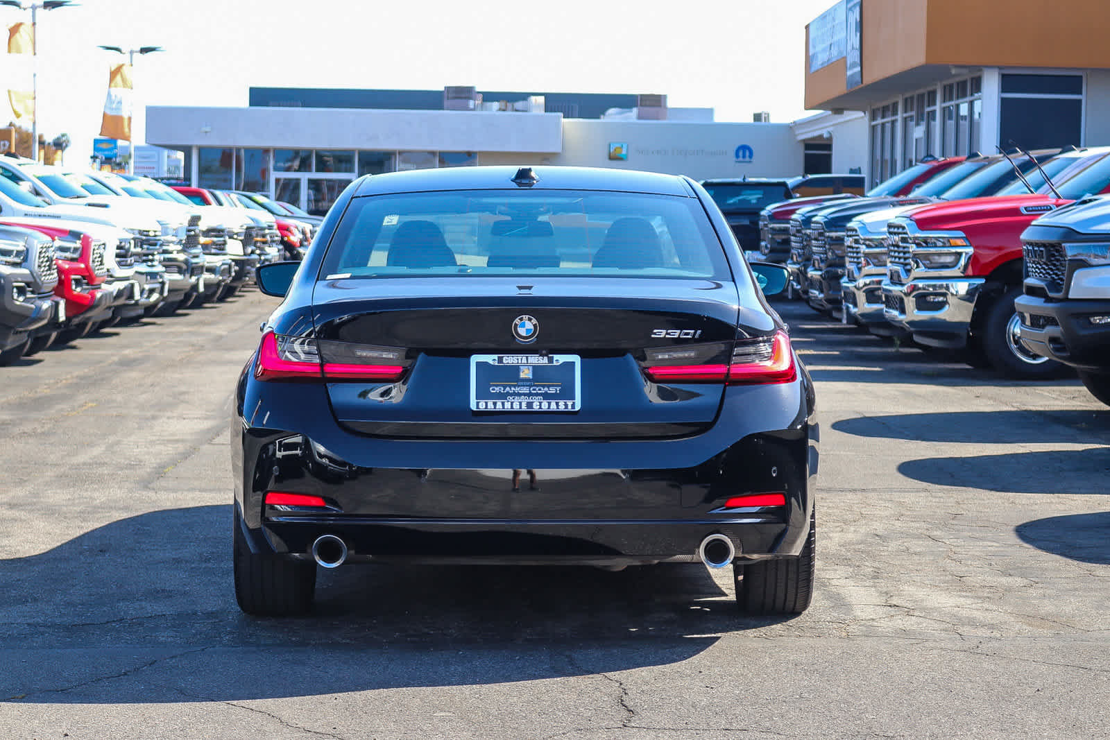 Used 2025 BMW 330i Sedan RWD image 5