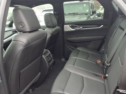 Used 2023 Cadillac XT5 Premium Luxury AWD/4WD image 14