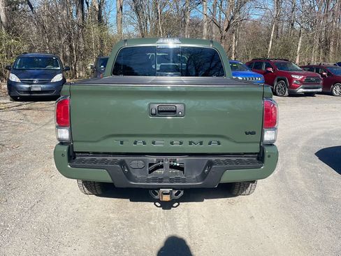 Used 2021 Toyota Tacoma TRD Off-Road w/ TRD Premium Off Road Package image 7