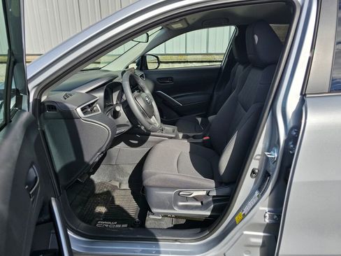 New 2026 Toyota Corolla Cross LE image 12