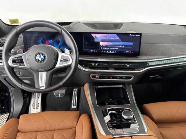 Used 2024 BMW X5 xDrive40i w/ M Sport Package AWD/4WD image 13