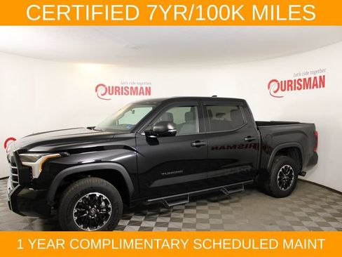 Used 2023 Toyota Tundra SR5 w/ SR5 Convenience Package AWD/4WD image 4
