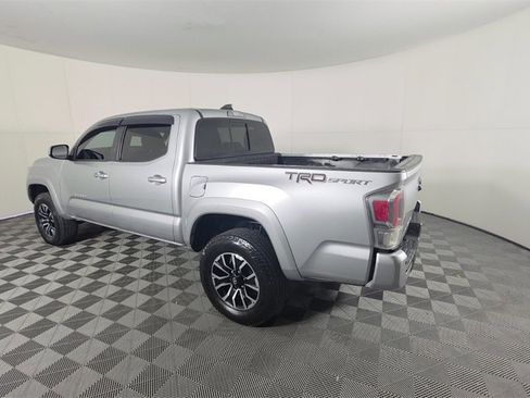 Used 2022 Toyota Tacoma SR5 image 6