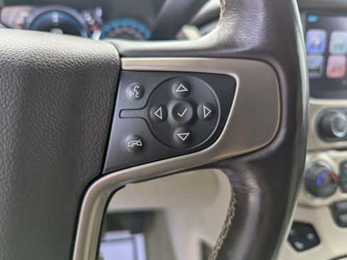 Used 2018 GMC Yukon Denali w/ Denali Ultimate Package AWD/4WD image 18