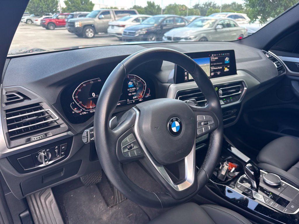 Used 2024 BMW X3 sDrive30i w/ Convenience Package w/ZPA RWD image 9