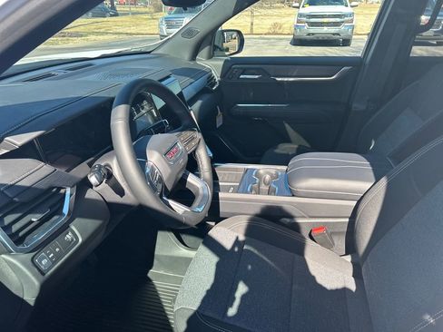 New 2026 GMC Acadia Elevation w/ LPO, Floor Liner Package image 11