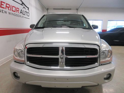 Used 2005 Dodge Durango SLT AWD/4WD image 5