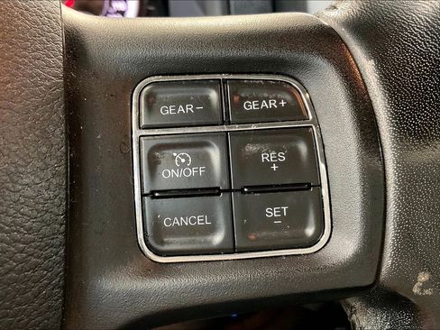 Used 2022 RAM 1500 Express w/ Wheel & Sound Group AWD/4WD image 14