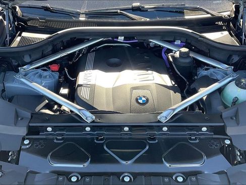 New 2026 BMW X5 xDrive40i w/ M Sport Package AWD/4WD image 12