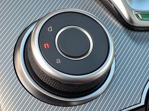 New 2025 Alfa Romeo Stelvio Sprint image 17