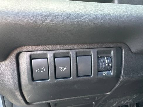 Used 2023 Subaru Ascent Limited w/ Technology Package AWD/4WD image 19