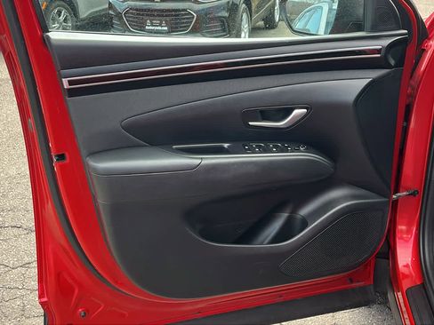 Used 2023 Hyundai Tucson SEL w/ Convenience Package image 9