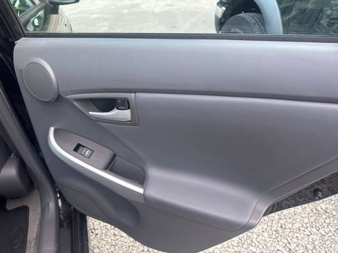 Used 2010 Toyota Prius One FWD image 15