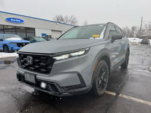 Certified 2025 Honda CR-V Sport image 6