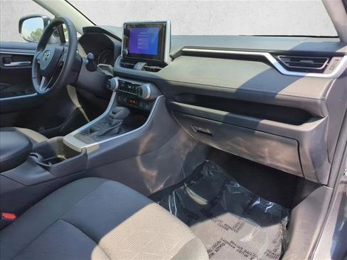 Certified 2025 Toyota RAV4 XLE w/ Convenience Package AWD/4WD image 29