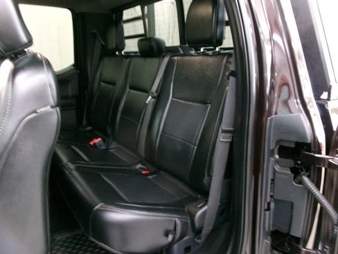 Used 2019 Ford F250 Lariat w/ Chrome Package AWD/4WD image 25