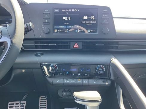 New 2026 Hyundai Elantra SEL Sport FWD image 13