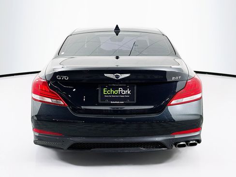 Used 2021 Genesis G70 2.0T image 7