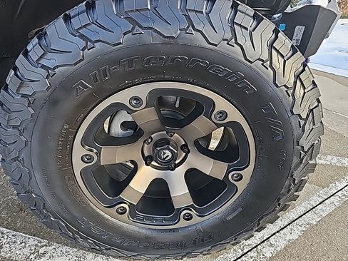 Certified 2019 Jeep Wrangler Unlimited Sport S image 4