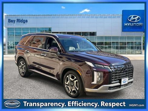Used 2024 Hyundai Palisade Limited AWD/4WD image 1