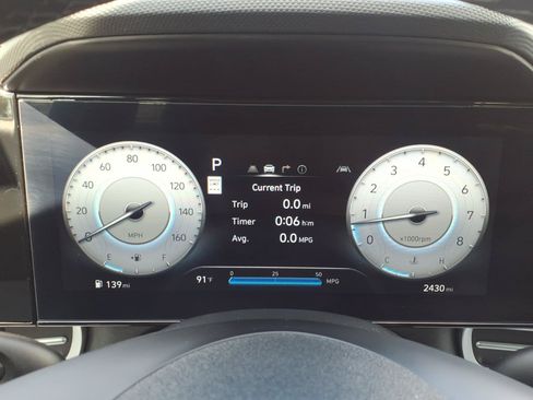 Used 2026 Hyundai Elantra Limited w/ Cargo Package FWD image 37