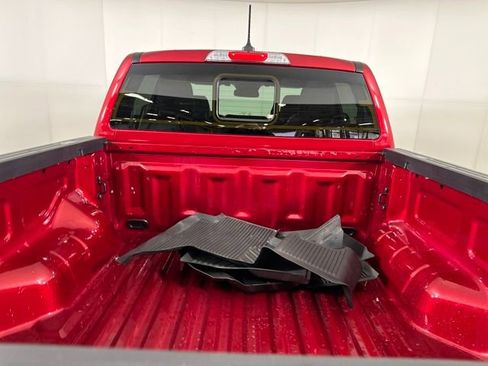 Used 2025 Ford Ranger Lariat w/ FX4 Off-Road Package image 26