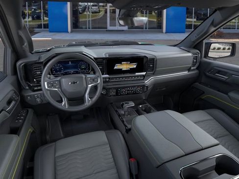 New 2026 Chevrolet Silverado 1500 ZR2 image 15