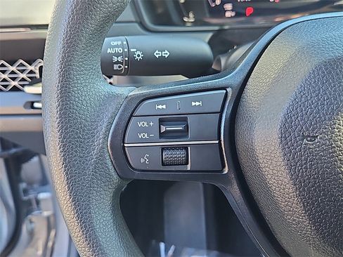 Certified 2024 Honda Accord EX image 20