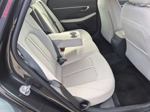 Used 2025 Hyundai Sonata SEL FWD image 27