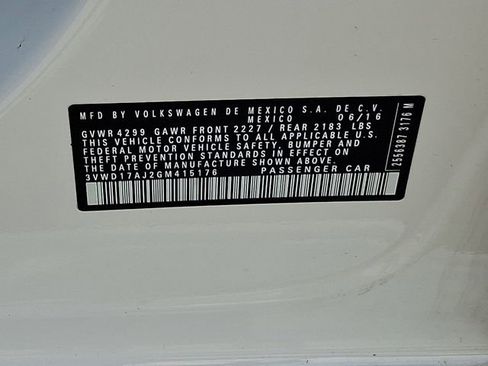 Used 2016 Volkswagen Jetta Sport FWD image 34
