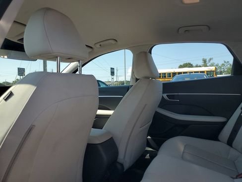 Used 2025 Hyundai Sonata SEL FWD image 23