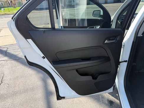Used 2015 Chevrolet Equinox LT AWD/4WD image 28