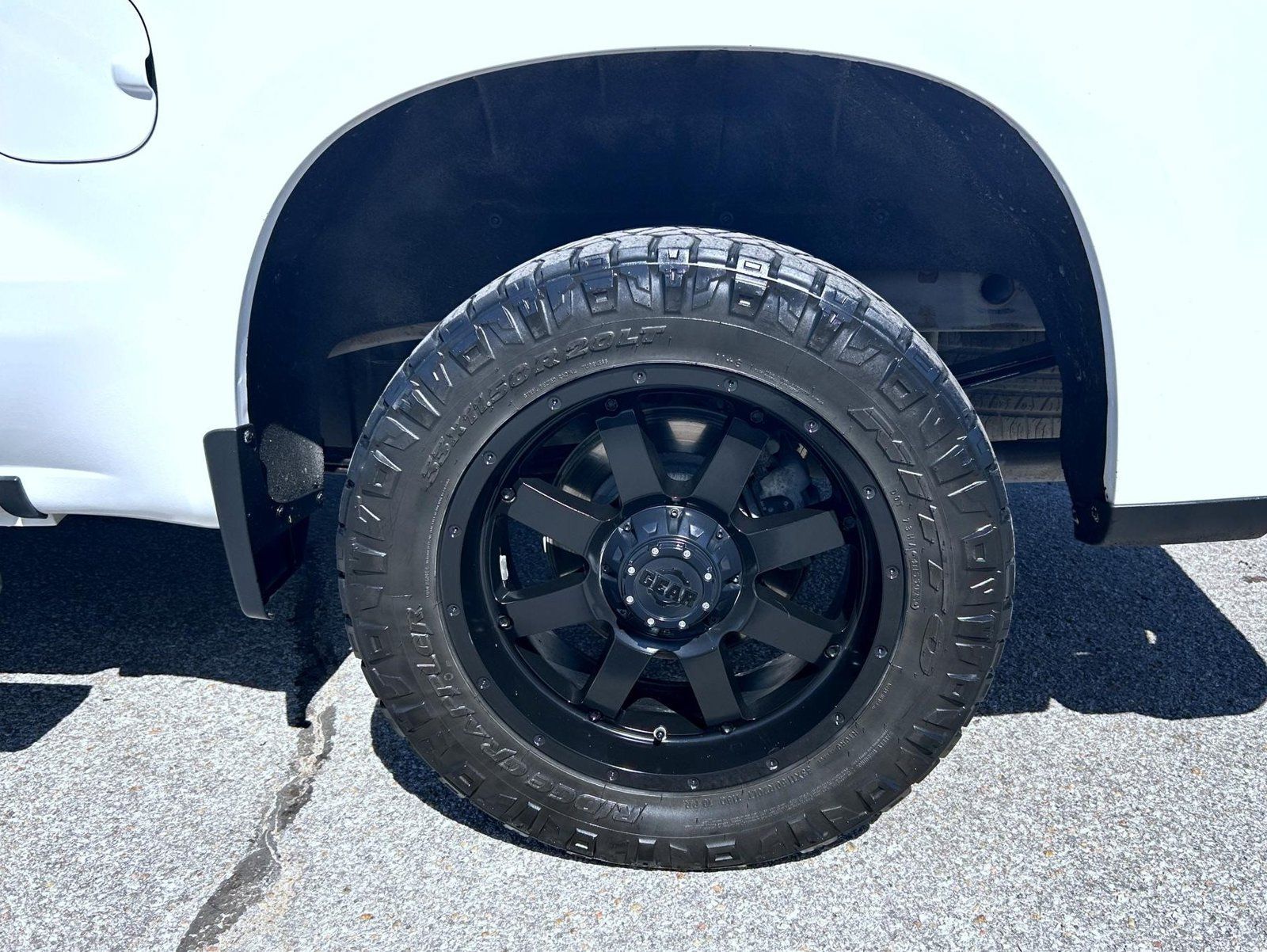Used 2021 Chevrolet Silverado 1500 LTZ w/ LTZ Premium Package AWD/4WD image 22