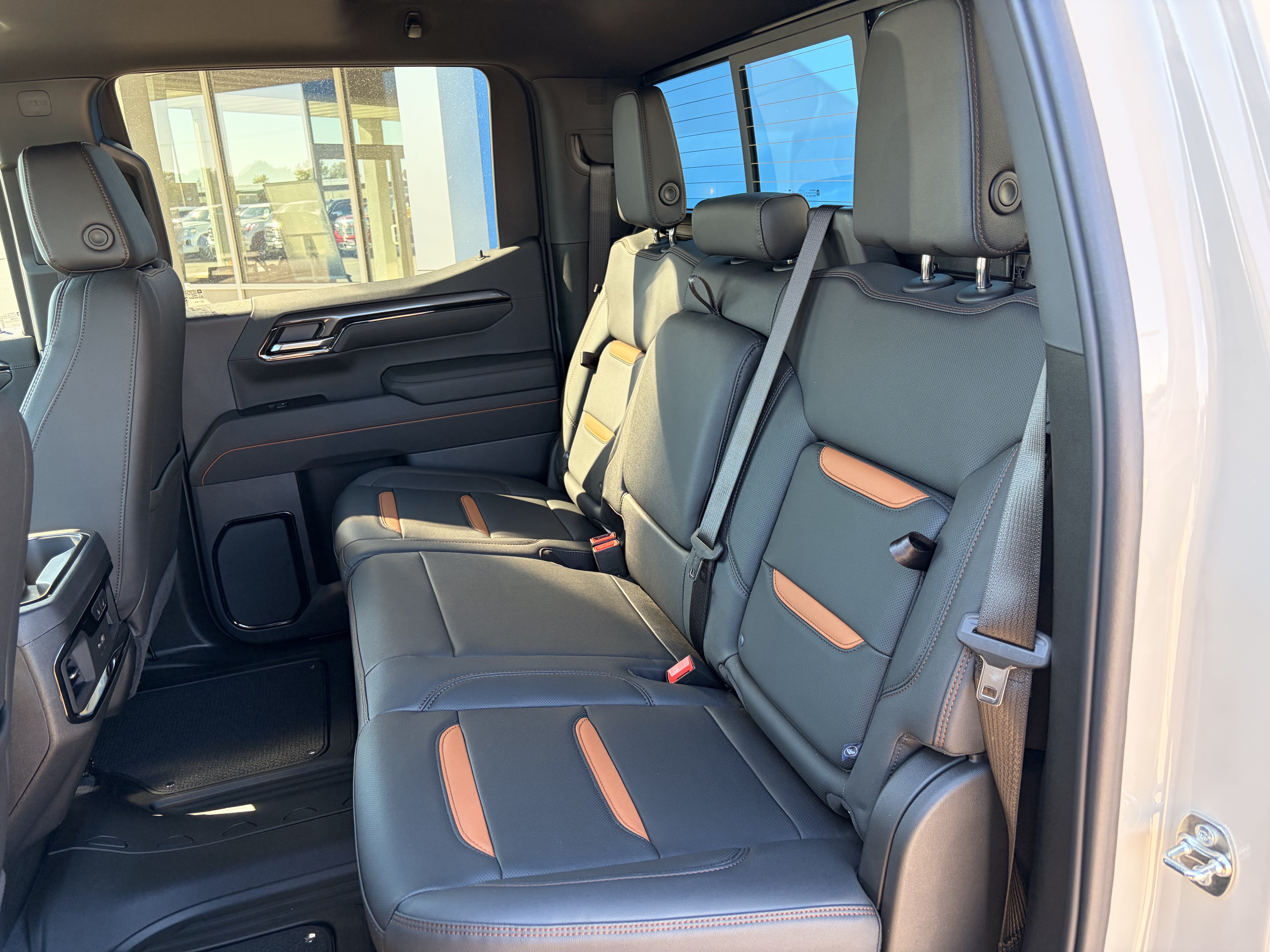 New 2026 GMC Sierra 1500 AT4 w/ AT4 Premium Package AWD/4WD image 19