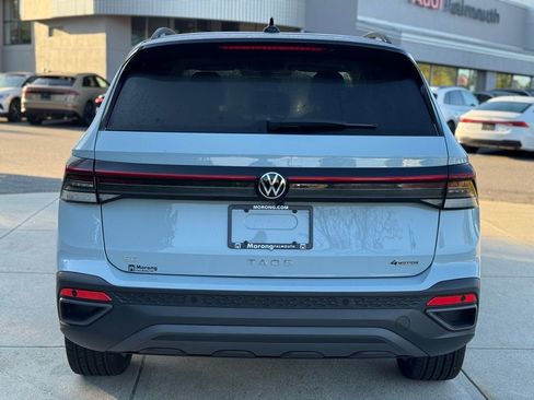 New 2025 Volkswagen Taos SE image 10