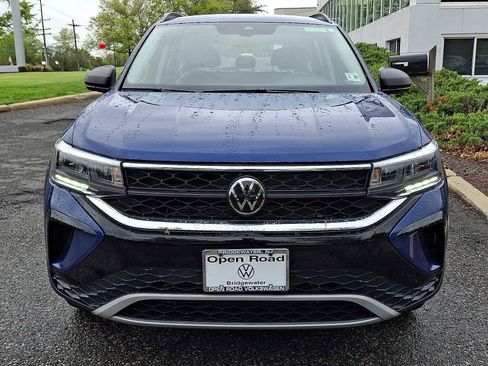 Used 2024 Volkswagen Taos S AWD/4WD image 2