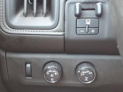 Used 2022 GMC Canyon Elevation AWD/4WD image 11