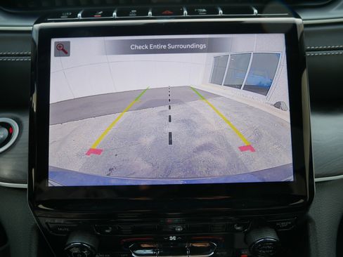 New 2025 Jeep Grand Cherokee L Limited image 12