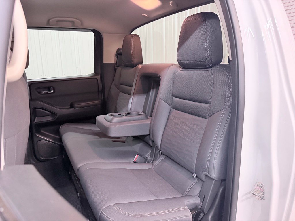 Used 2024 Nissan Frontier SV w/ Technology Package RWD image 28