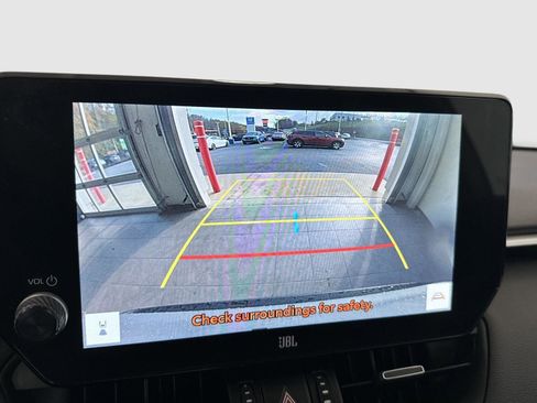 Used 2024 Toyota RAV4 XLE Premium image 20