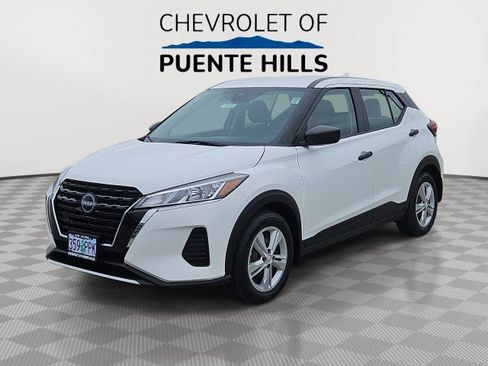 Used 2023 Nissan Kicks S FWD image 1