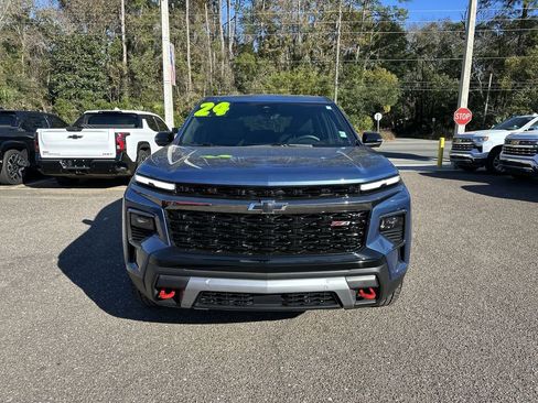 Used 2024 Chevrolet Traverse Z71 w/ Enhanced Driving Package image 11