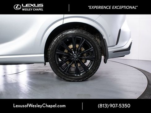 Used 2024 Lexus RX 500h F Sport w/ Convenience Package AWD/4WD image 11