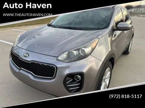 Used 2017 Kia Sportage LX AWD/4WD image 1