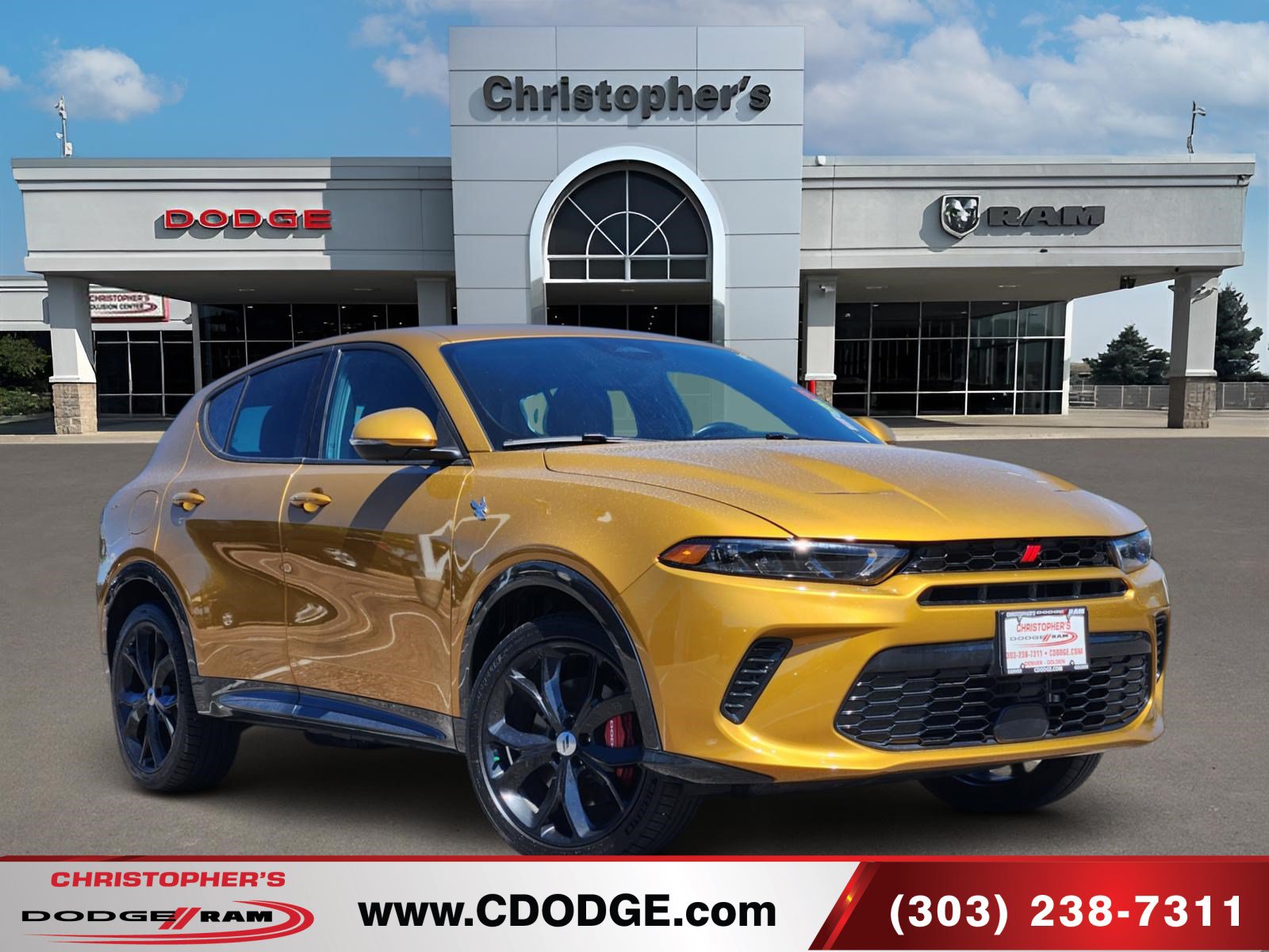 Used 2024 Dodge Hornet R/T w/ Track Pack AWD/4WD image 1