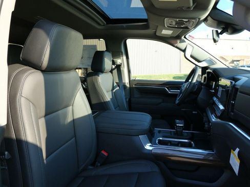 New 2026 Chevrolet Silverado 1500 LT Trail Boss w/ LT Trail Boss Premium Package AWD/4WD image 10
