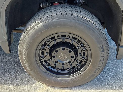 Used 2022 GMC Sierra 2500 AT4 w/ Gooseneck/5TH Wheel Package AWD/4WD image 7